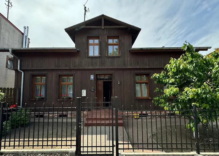 Przedzamcze Apartamento *